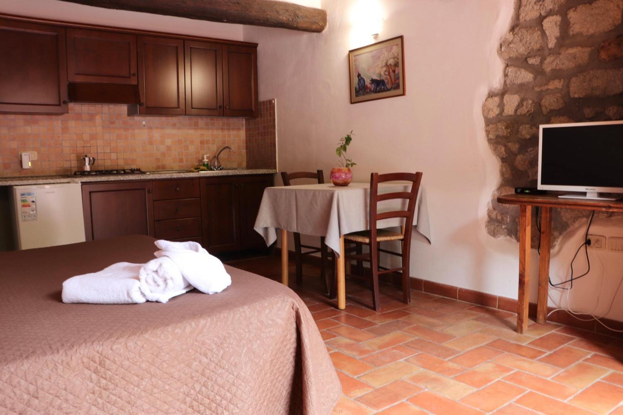 Appartamenti Capenti Arcidosso Rum bild